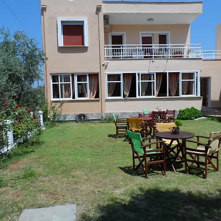 Apartmanhotel Amarilia 3*
