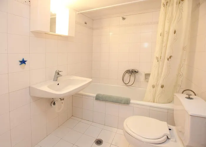Amarilia Apart Otel 3*